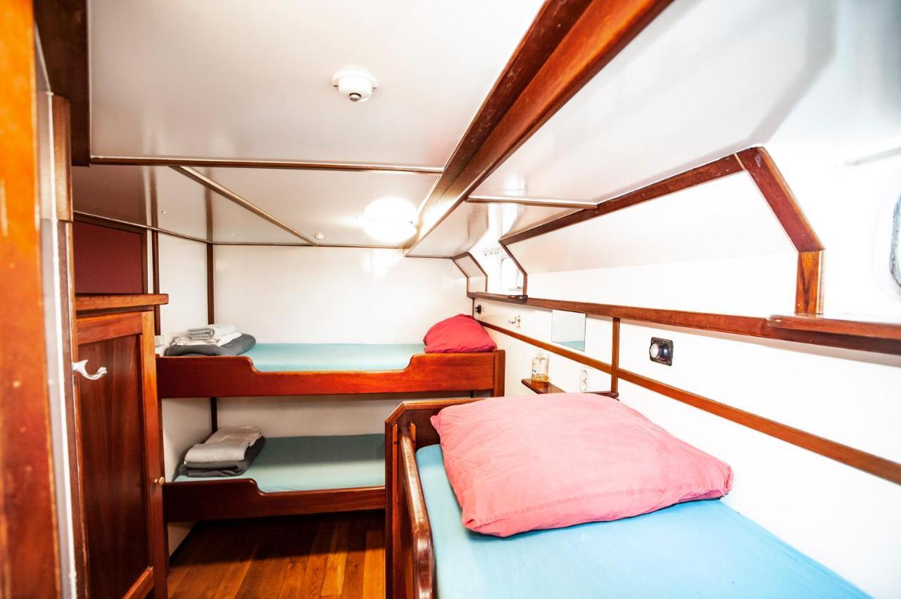 Amsterdam Hotelboat エクステリア 写真