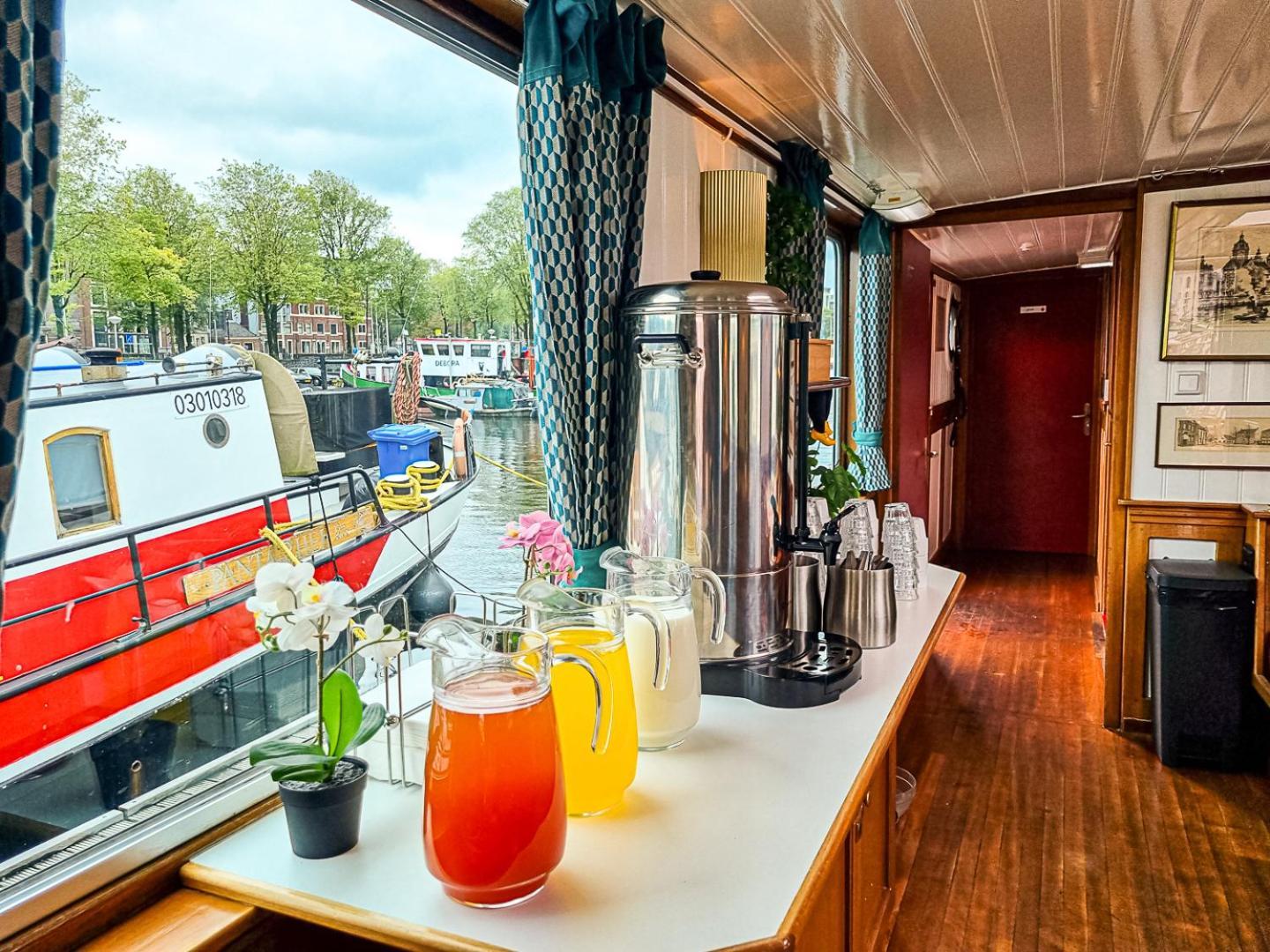 Amsterdam Hotelboat エクステリア 写真